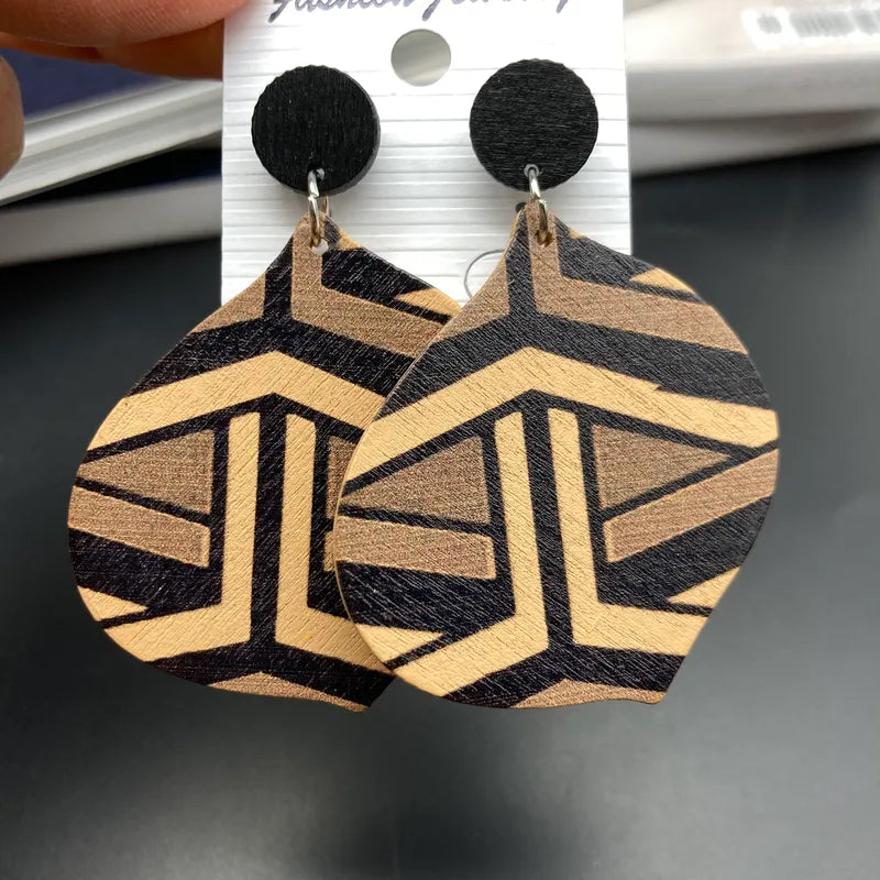 Casual Retro Vacation Geometric Waves Stoving Varnish Wood Earrings