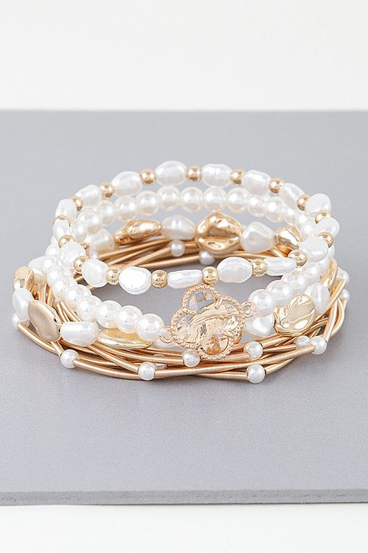 Multi Clover N Bead Bracelet