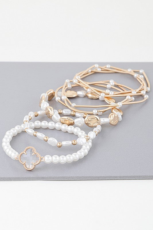 Multi Clover N Bead Bracelet