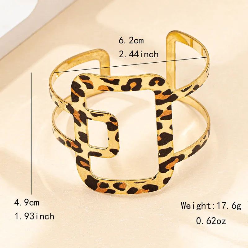 Elegant Vintage Style Square Leopard Ferroalloy