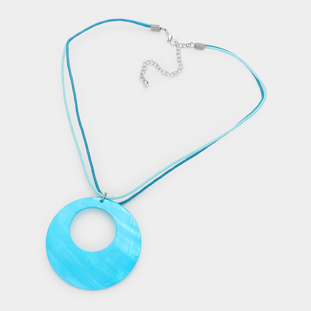 Round Mother of Pearl Pendant Necklace and Matching Earring