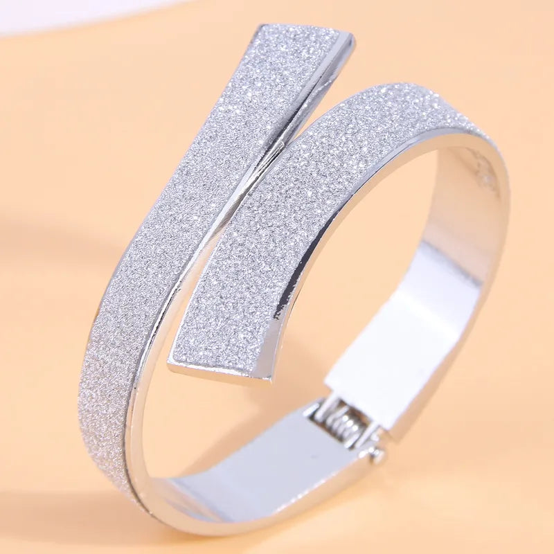 Style Irregular Alloy Women's Bangle